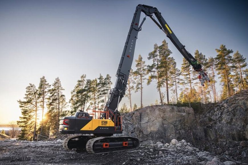 Volvo CE aumenta la potenza di demolizione con nuovi escavatori High Reach migliorati